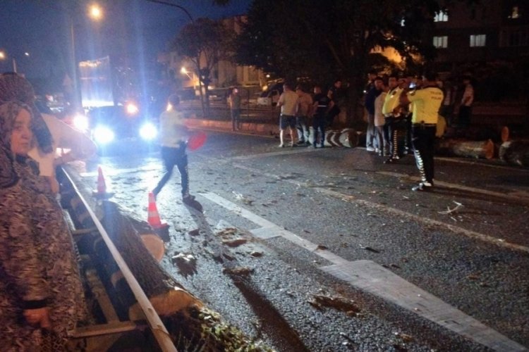 Bursa'da ana yolda korkunç kaza!