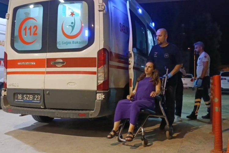 Bursa'da alkollü sürücü trafiği birbirine kattı! Yaralılar var...