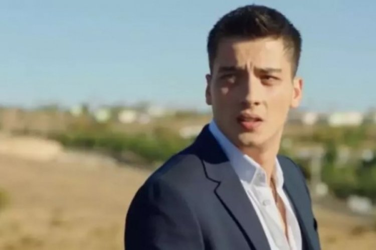 Uzak Şehir'in Kaya'sı Atakan Özkaya tatilin keyfini sürüyor!