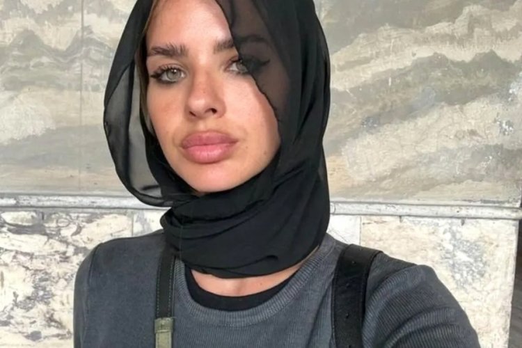 Icardi'nin sevgilisi Suarez, taktığı başörtüsü için eleştiren takipçisine yanıt verdi