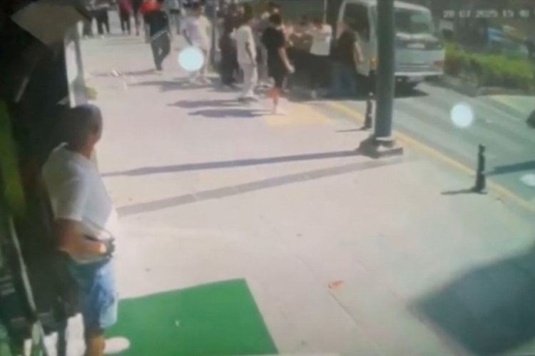 Yolu kapatan nakliyeciye meydan dayağı