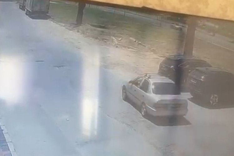 Bursa'da 2 çocuk babasının feci ölümü! Korkunç anlar kamerada...