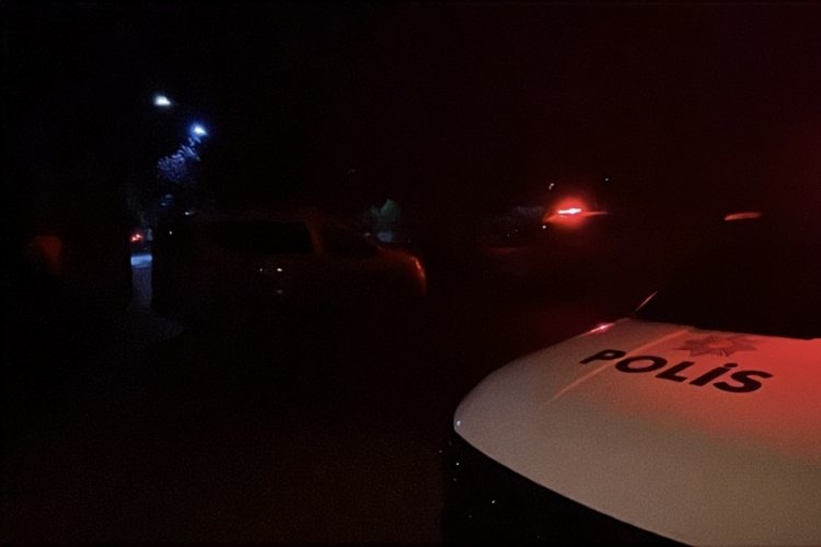 İki grup arasında çıkan kavgada kan aktı! 3 yaralı var...
