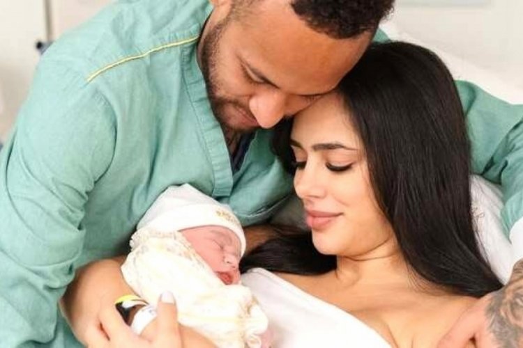 Neymar, dördüncü kez baba oldu