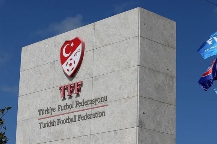 TFF kararını açıkladı: Fenerbahçe, Beşiktaş ve Başakşehir'in maçları ertelendi!