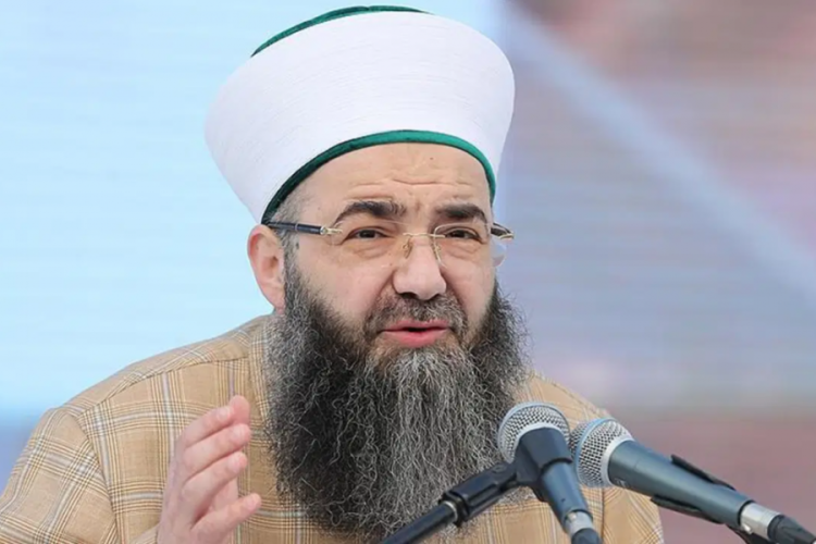 'Cübbeli Ahmet'ten 'sahte diploma' çıkışı!