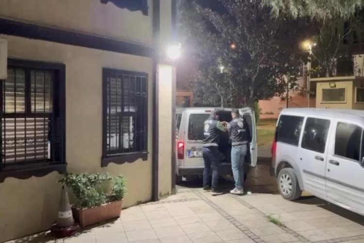Bursa'da akılalmaz olay! Yıllardır aranan adamın bulunduğu yer şoke etti