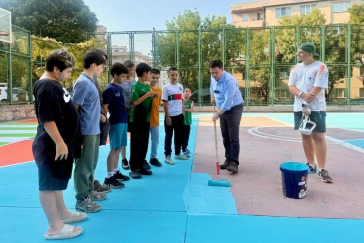 Basketbol sahaları liselilerin tasarımlarıyla güzelleşiyor