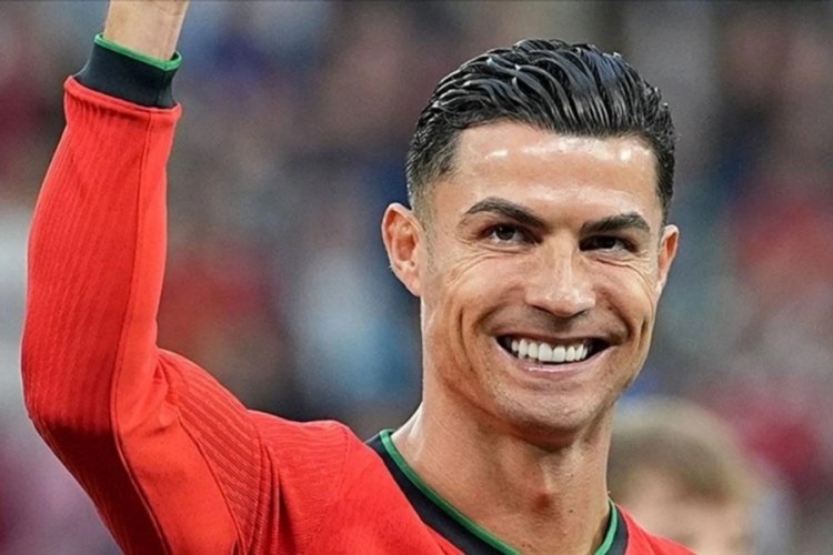 'Cristiano Ronaldo gizlice evlendi' iddiası!