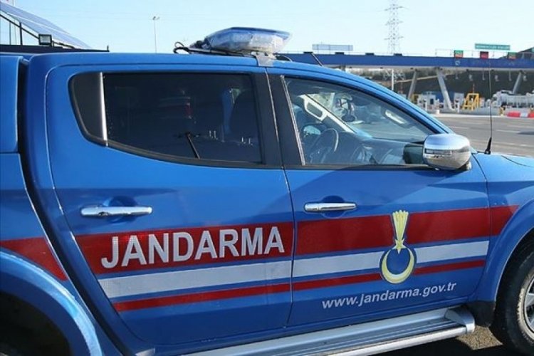 Bursa'da jandarmadan antika dükkanına tarihi eser baskını!&nbsp;190 parça tarihi eser ele geçirildi... 