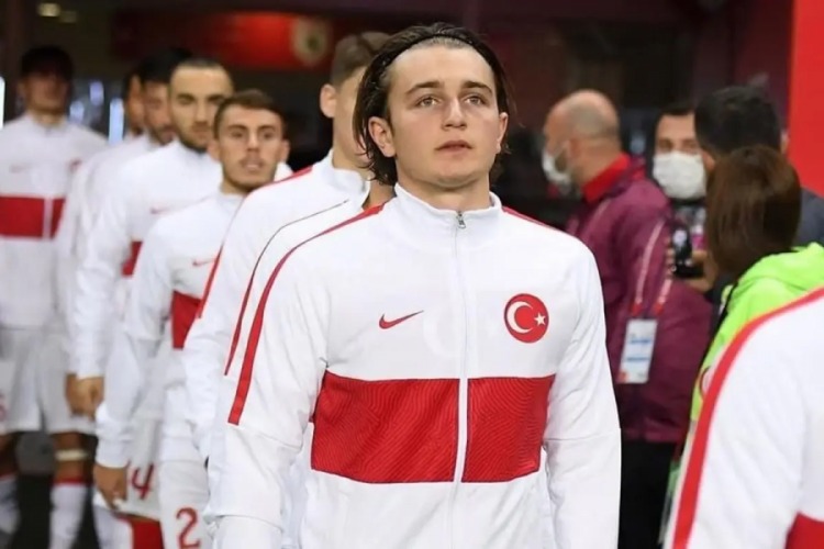 Çok büyük bir yıldız olacak deniyordu! Ali Akman'ın yeni takımı belli oldu...