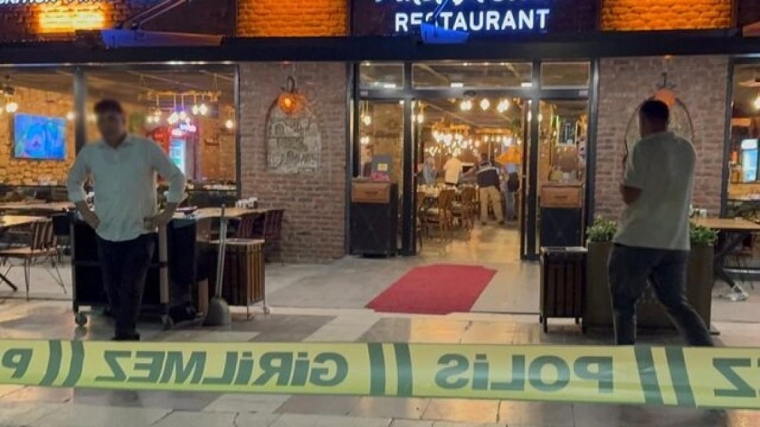 Restoranda eski eş dehşeti! 1'i ağır 4 kişi yaralı
