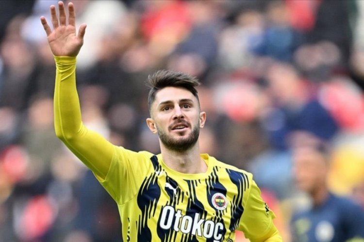 Bursalı Milli Futbolcu İsmail Yüksek geldiği yeri unutmuyor! 