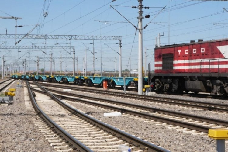 Bu yıl 127 yeni nesil milli yük vagonu raylara indi