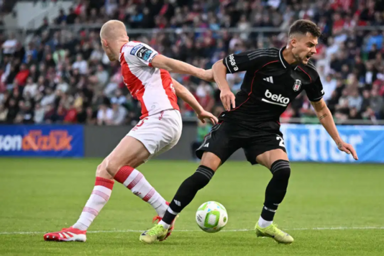 Ernest Muçi'den Beşiktaş'a kötü haber