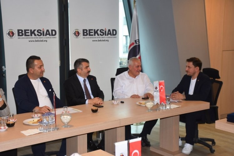 Yıldırım Belediye Başkanı Yılmaz, BEKSİAD'ı ziyaret etti