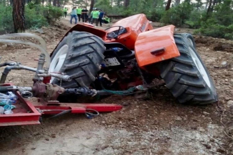 Bursa yangınında hasar gören traktörüne tamir sonrası kavuştu! Sosyal medyada gündem olmuştu...