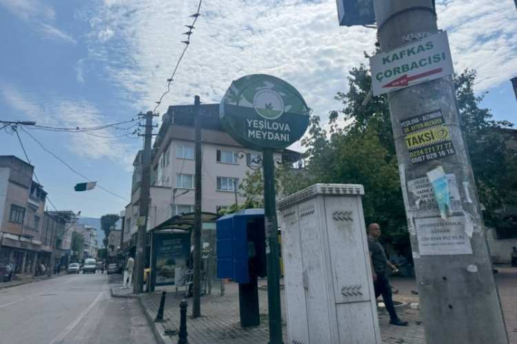 Bursa'nın eski mahallesinde dikkat çeken çağrı: Hapsolduk  