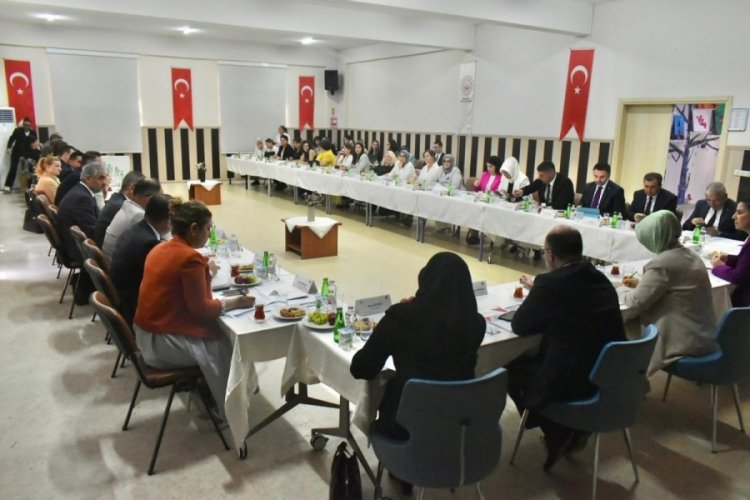 Marmara Bölgesi Kadın Hizmetleri Bölgesel İstişare Toplantısı Bursa'da gerçekleştirildi 