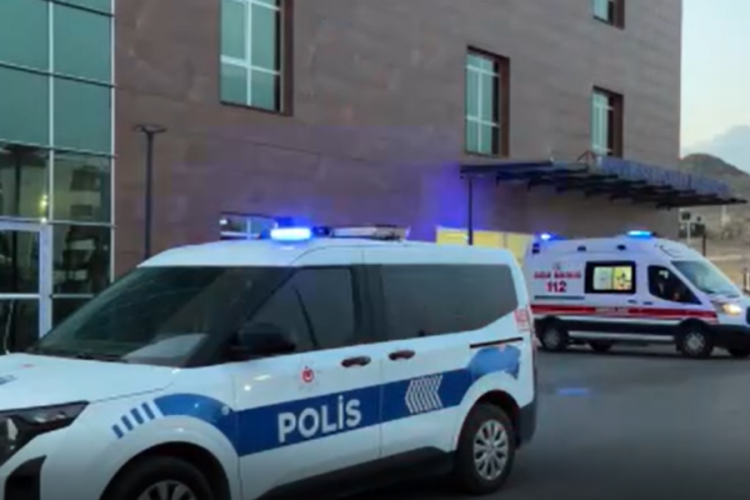 İş yerine silahlı saldırı! 8 yaşındaki çocuk yaralandı...