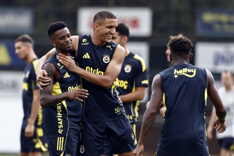 Fenerbahçe, Feyenoord maçı hazırlıklarını sürdürdü