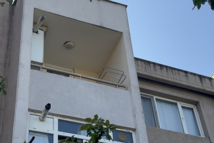 Tüyler ürperten olay! 4 yaşındaki oğlunu boğdu, cesediyle 8 saat aynı evde kaldı...