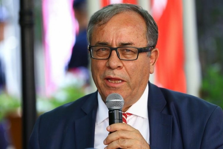 Eski bakan Halil Şıvgın yaşamını yitirdi