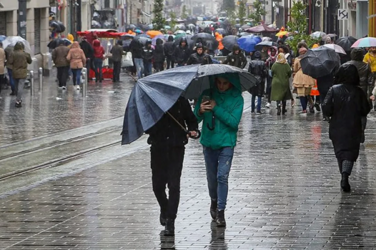 Meteoroloji duyurdu: Çok kuvvetli sağanak geliyor! Kavurucu sıcaklara yağmur molası
