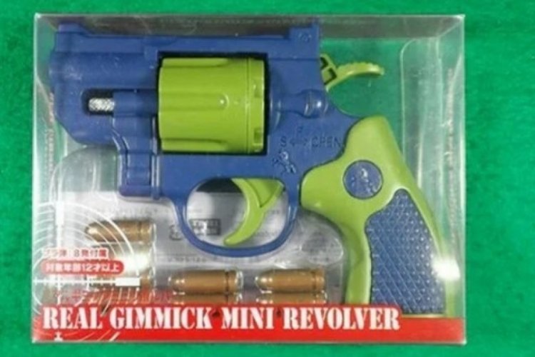 Çin yapımı oyuncak gerçek silah çıktı