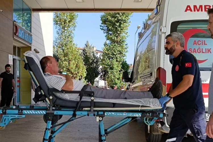 Bursa'da kavşakta feci kaza!
