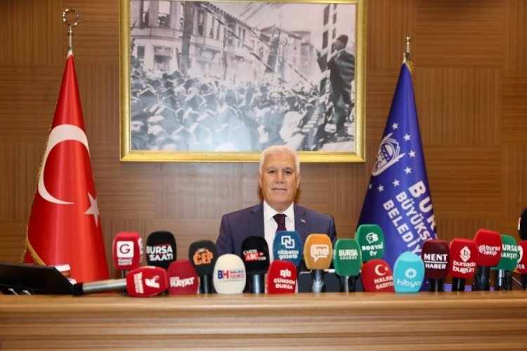 Şiddetli sarsıntı sonrası Başkan Bozbey'den açıklama!