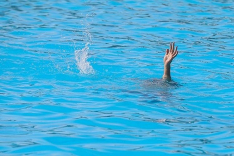 Muğla'da dereye giren kişi boğuldu