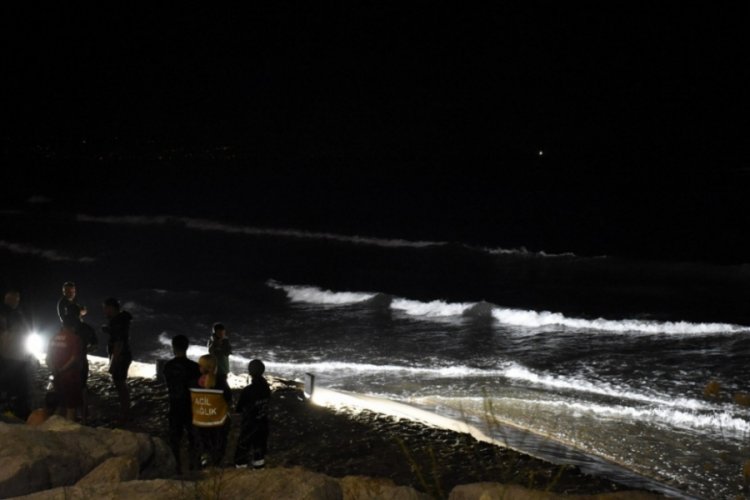 Ordu'da denize giren iki kişiden biri kayboldu