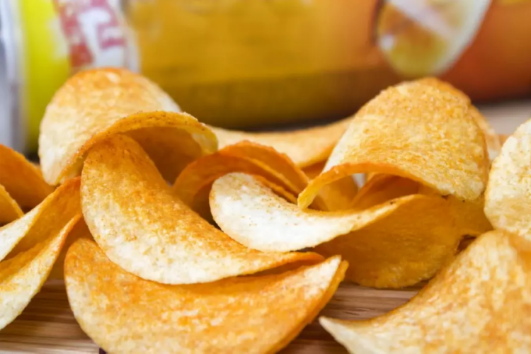 Türkiye'den çekilen ünlü cips markası raflara döndü