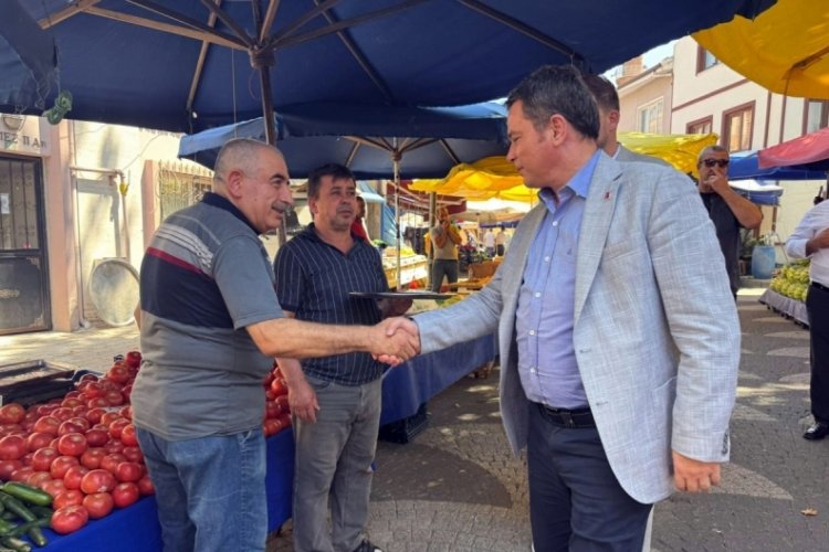 Başkan Aydın, Muradiye Pazarı'nda esnaf ve vatandaşla buluştu  