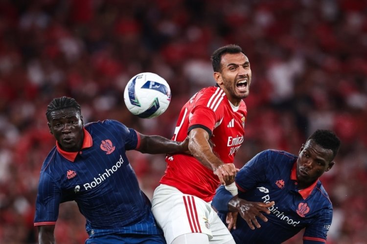 Fenerbahçe'nin rakibi Benfica oldu 