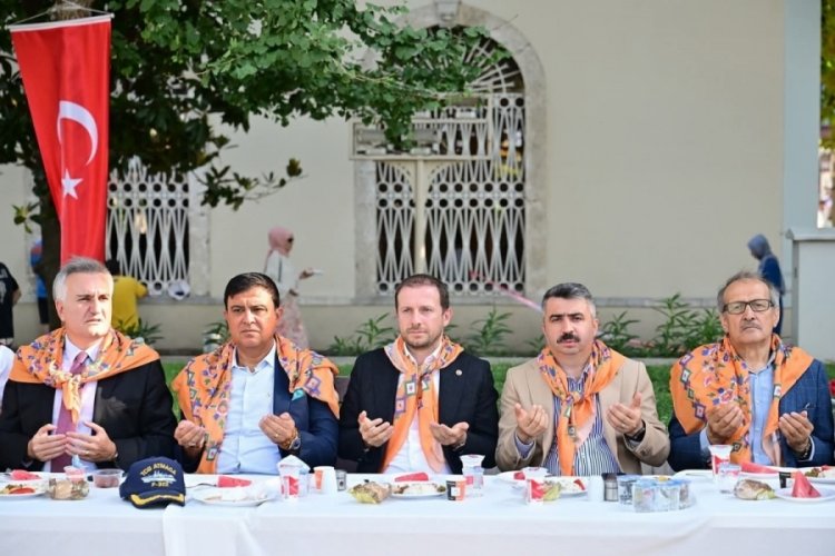 529 yıllık vakıf geleneği Bursa'da yeniden canlandı