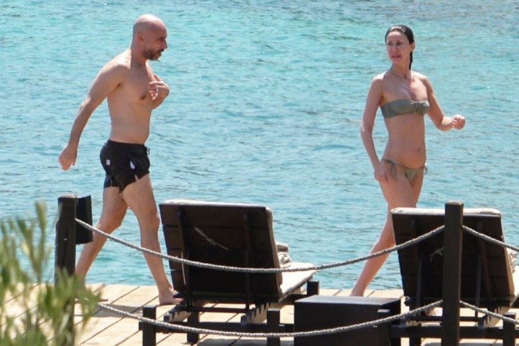 Demet Şener ile Tolga Arman'ın Bodrum tatili