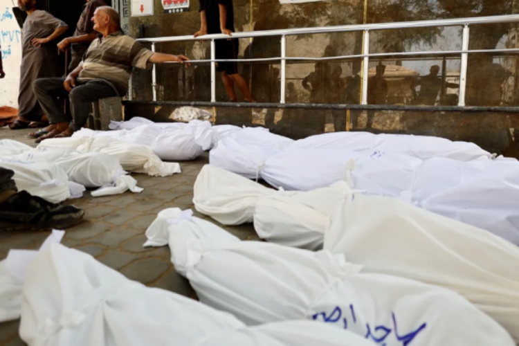 Gazze'de can kaybı 61 bin 722'ye yükseldi