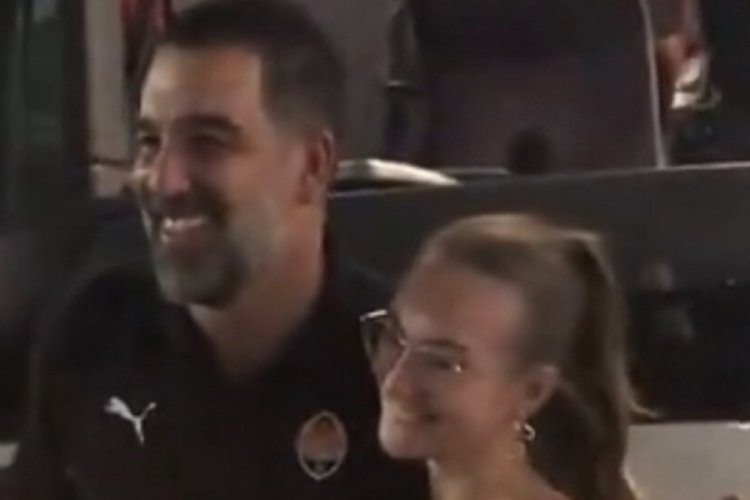 Arda Turan, temastan kaçındı
