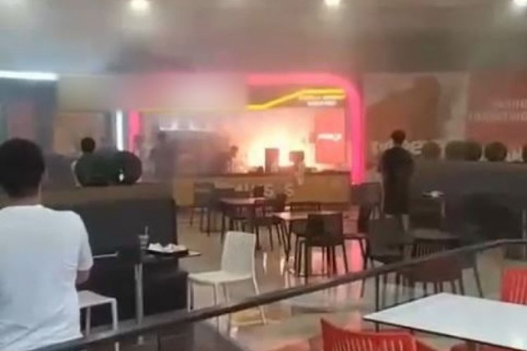AVM de yangın paniği!
