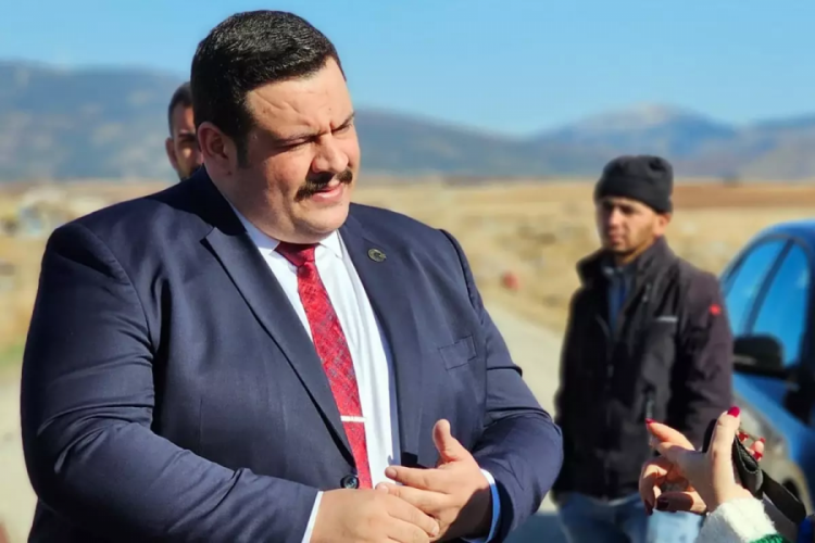 AK Parti'ye geçeceği konuşulan belediye başkanından "Cumhurbaşkanı Erdoğan" paylaşımı