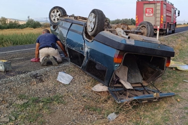 Kontrolden çıkan otomobil takla attı: Yaralı var