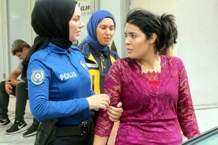 İntihar girişimi için çatıya çıktı! Sınır dışı edildi