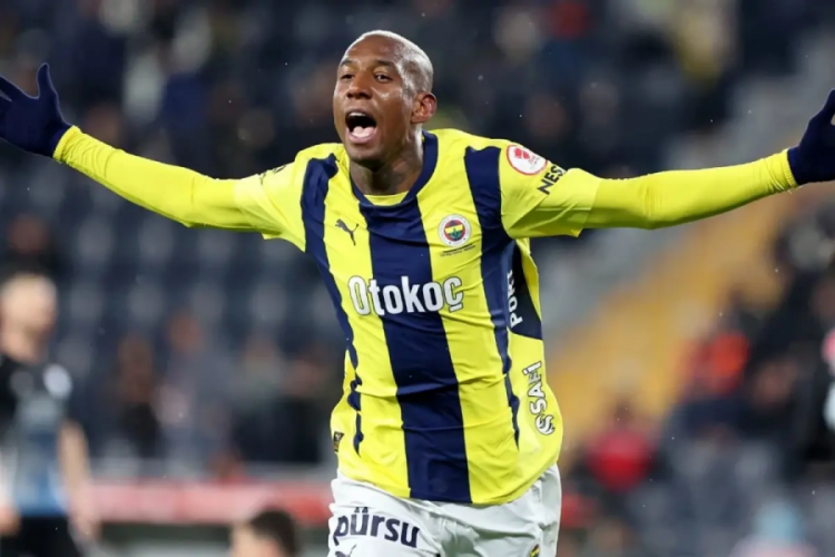 Fenerbahçe'de Talisca sürprizi!