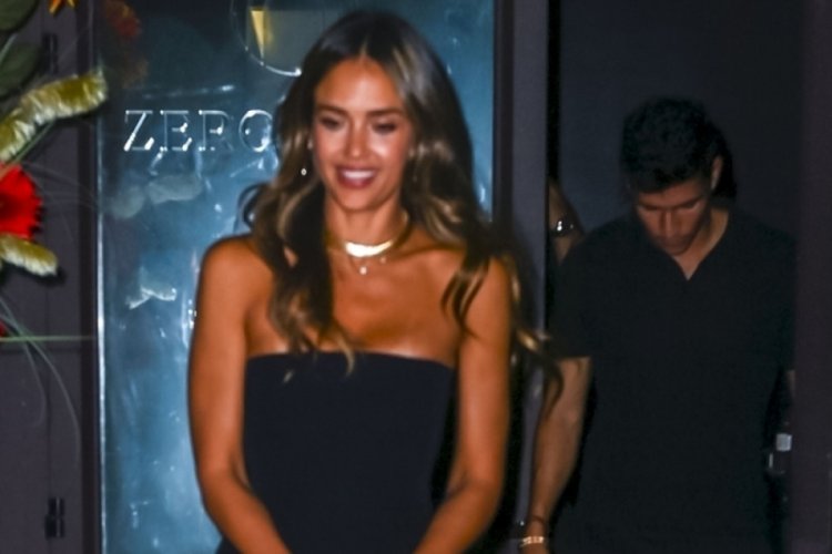Jessica Alba yeni sevgilisi Danny Ramirez ile görüntülendi