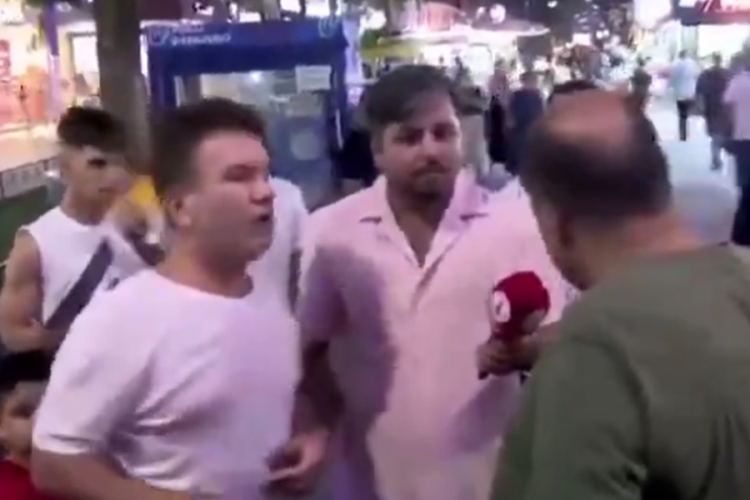 Gazi Atatürk'e söylediği söz bardağı taşırdı! Meydan dayağı yedi... 