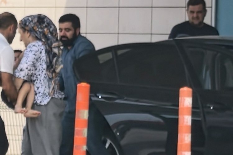 Bursa'da otomobilin çarptığı küçük çocuk yaralandı! Tedavisi sürüyor...