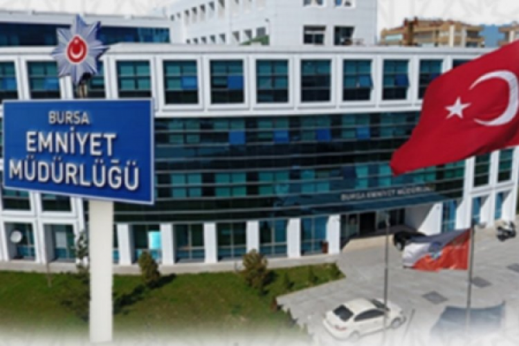 Bursa'da emniyetten göçmen kaçakçılarına darbe!