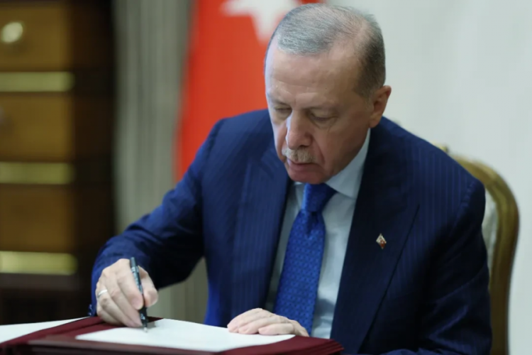 Erdoğan imzaladı! Atama kararları Resmi Gazete'de
